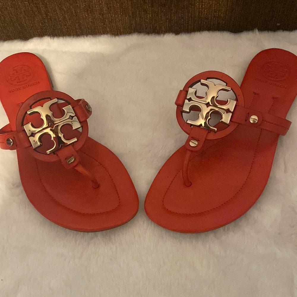 Sandalias
